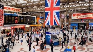 A Walk Through The London Victoria Station London England [upl. by Cottrell606]