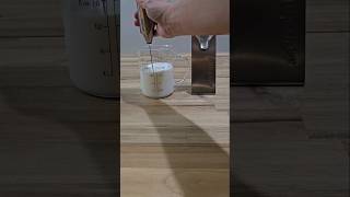 Aerolatte Handheld Milk Frother [upl. by Vanna]